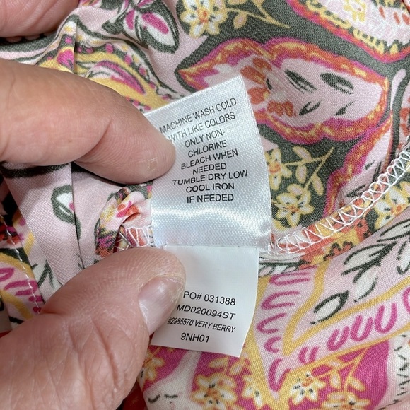 Single Thread Pink Paisley Satin Like Top with Collar, Paisley Print Blouse S - Picture 12 of 14